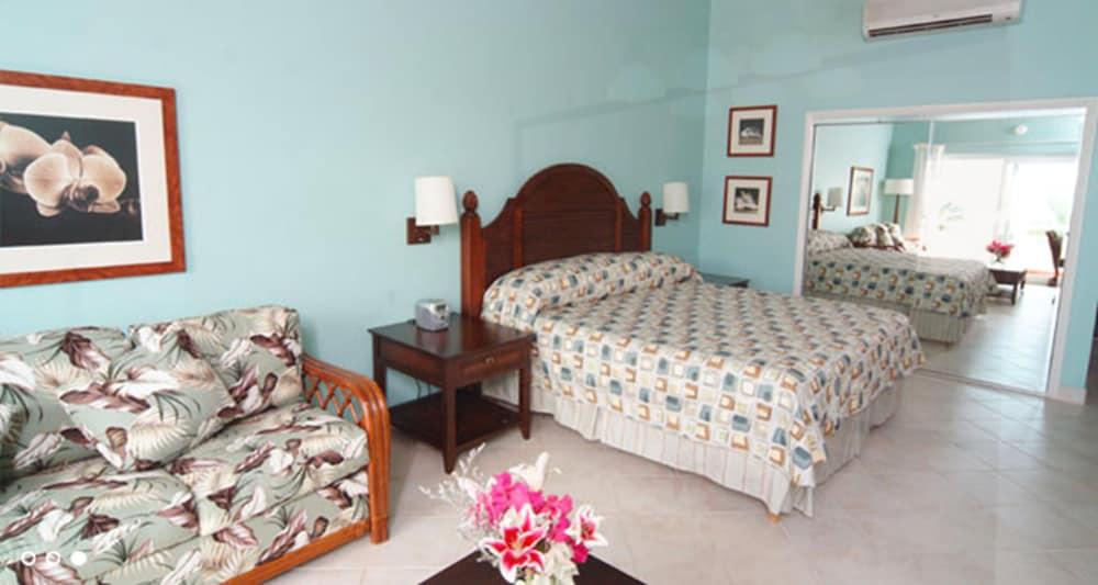 Trade Winds Hotel Dickenson Bay Dış mekan fotoğraf