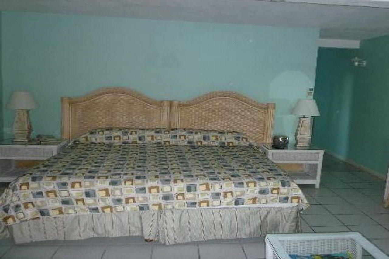 Trade Winds Hotel Dickenson Bay Dış mekan fotoğraf