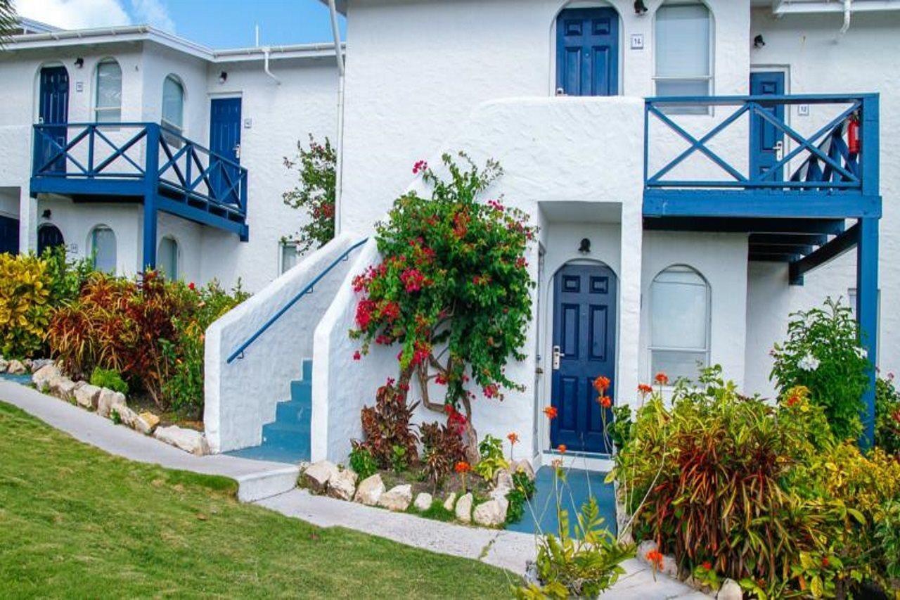 Trade Winds Hotel Dickenson Bay Dış mekan fotoğraf