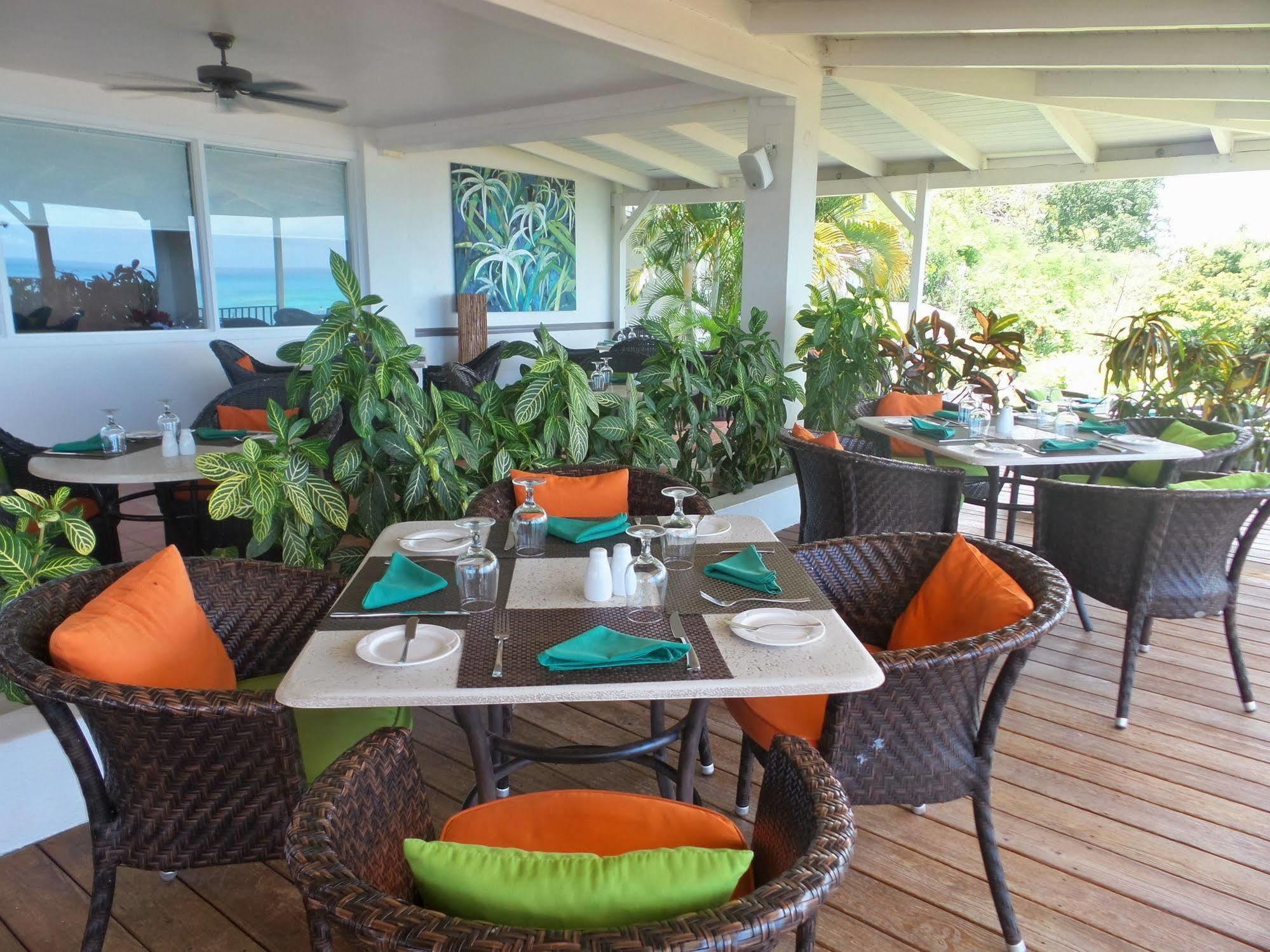 Trade Winds Hotel Dickenson Bay Dış mekan fotoğraf